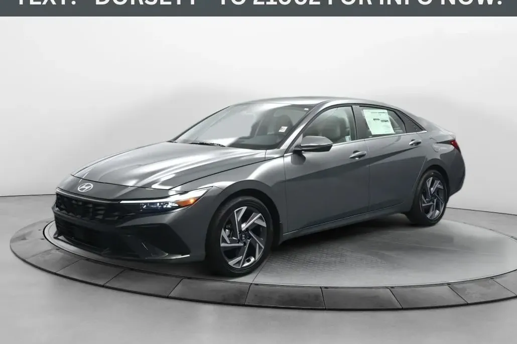 2025 Hyundai Elantra Hybrid Limited photo 1