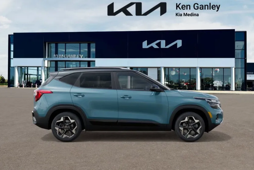 2026 Kia Seltos S photo 1