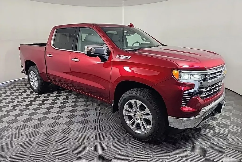 2026 Chevrolet Silverado 1500 LTZ photo 1