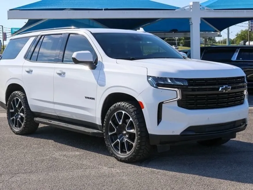 2023 Chevrolet Tahoe RST photo 1