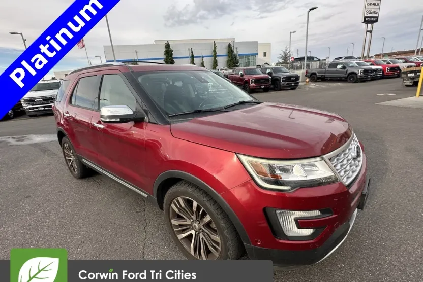 2017 Ford Explorer Platinum photo 1