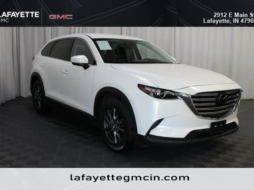 2022 Mazda CX-9 Touring photo 1