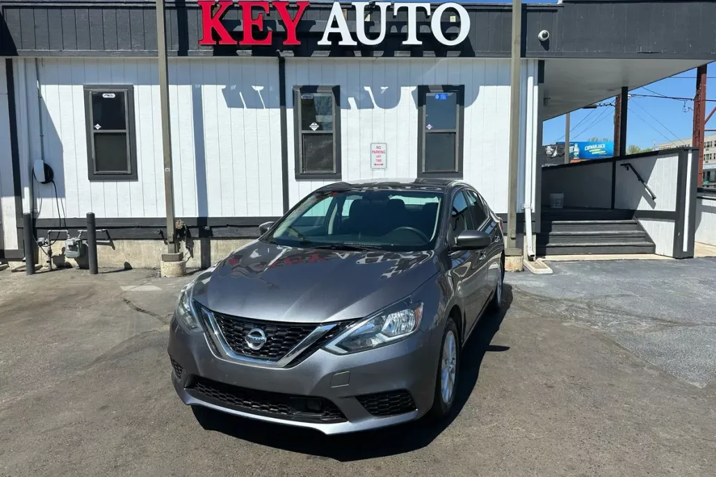 2019 Nissan Sentra SV photo 1