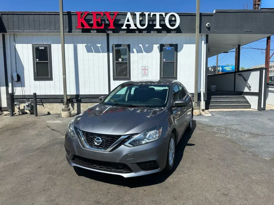 2019 Nissan Sentra SV photo 1