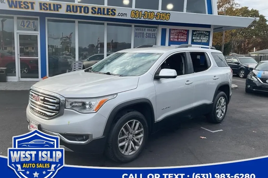2017 Gmc Acadia SLE photo 1
