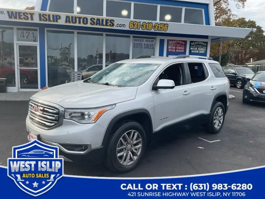 2017 Gmc Acadia SLE photo 1