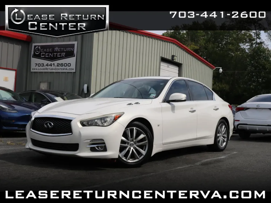 2015 Infiniti Q50 Premium photo 1