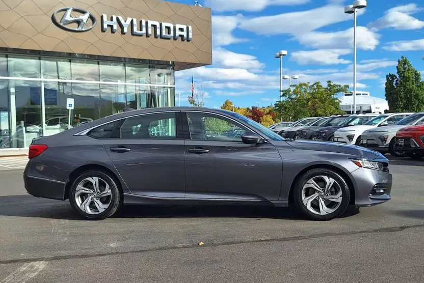 2019 Honda Accord EX-L photo 1