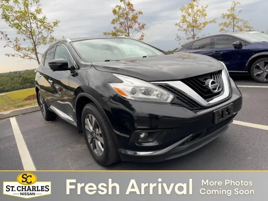 2017 Nissan Murano SL photo 1