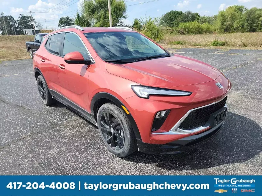 2024 Buick Encore GX Sport Touring photo 1