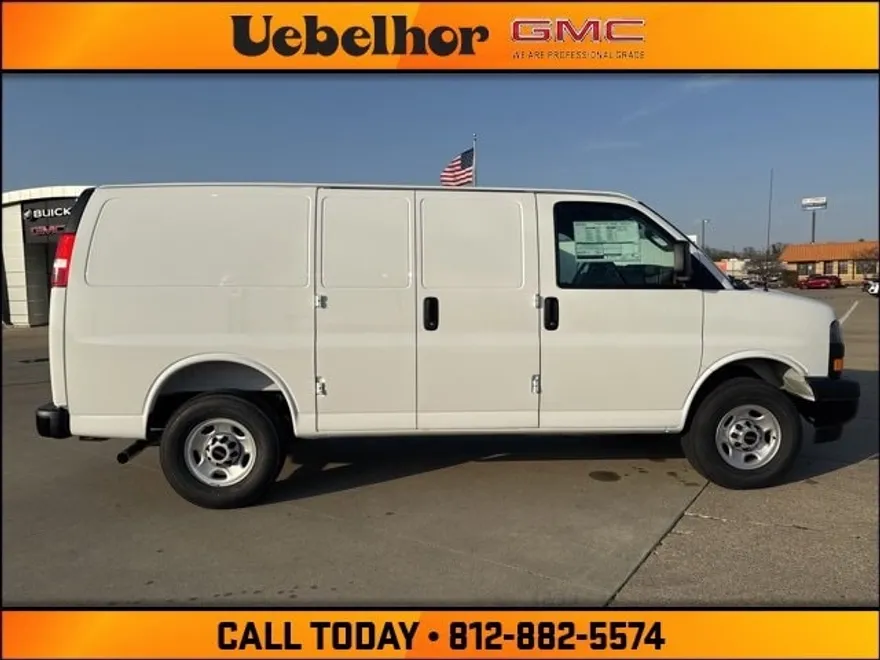 2024 Gmc Savana Cargo 2500 photo 1