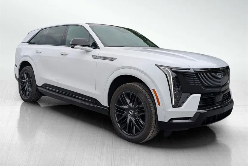 2025 Cadillac Escalade IQ Sport photo 1