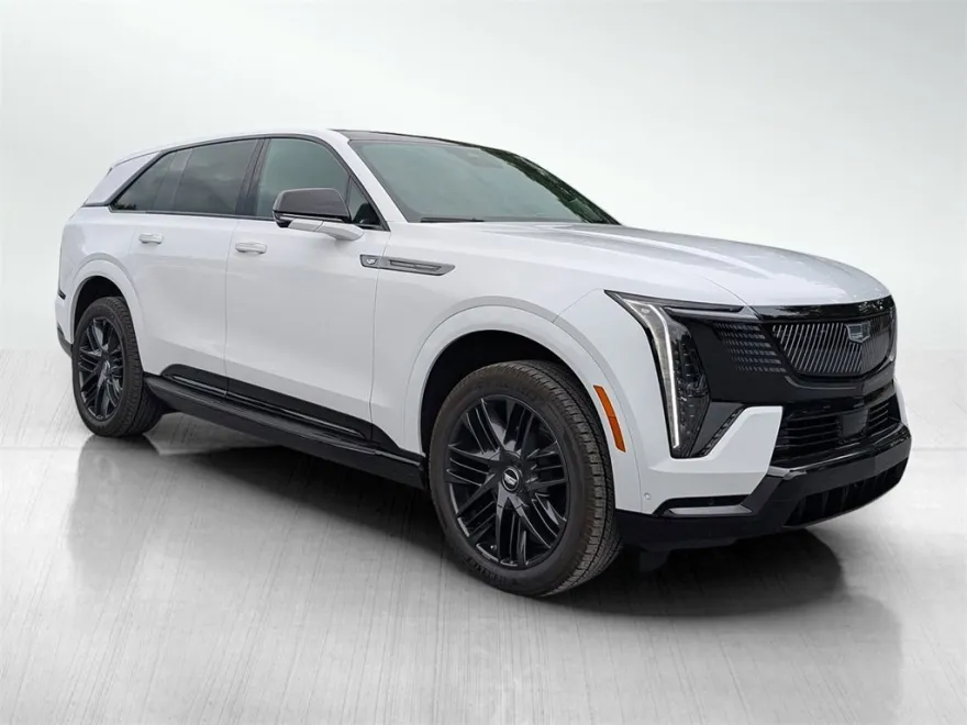 2025 Cadillac Escalade IQ Sport photo 1