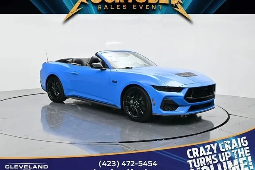 2025 Ford Mustang GT Premium photo 1