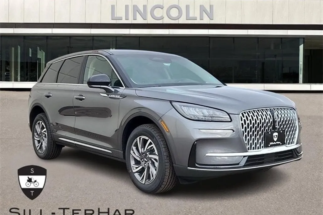 2025 Lincoln Corsair Premiere photo 1