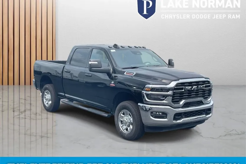 2025 Ram 2500 Tradesman photo 1