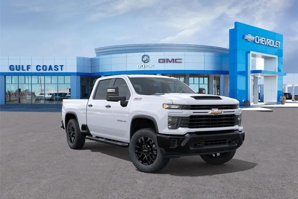 2025 Chevrolet Silverado 2500HD Custom photo 1