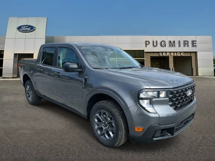 2025 Ford Maverick XLT photo 1