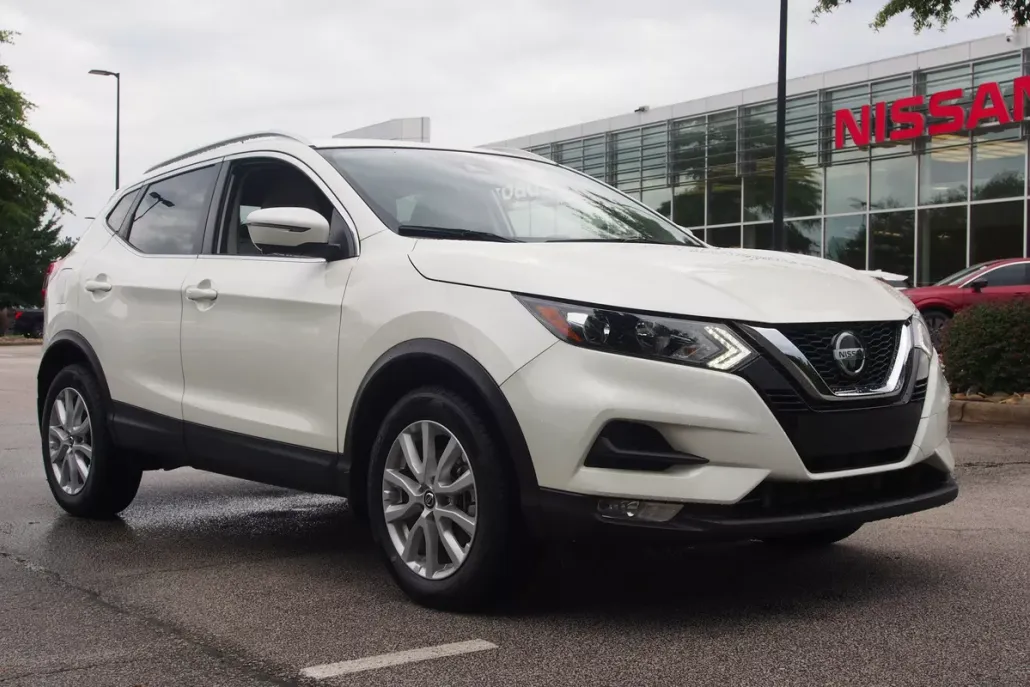 2022 Nissan Rogue Sport SV photo 1
