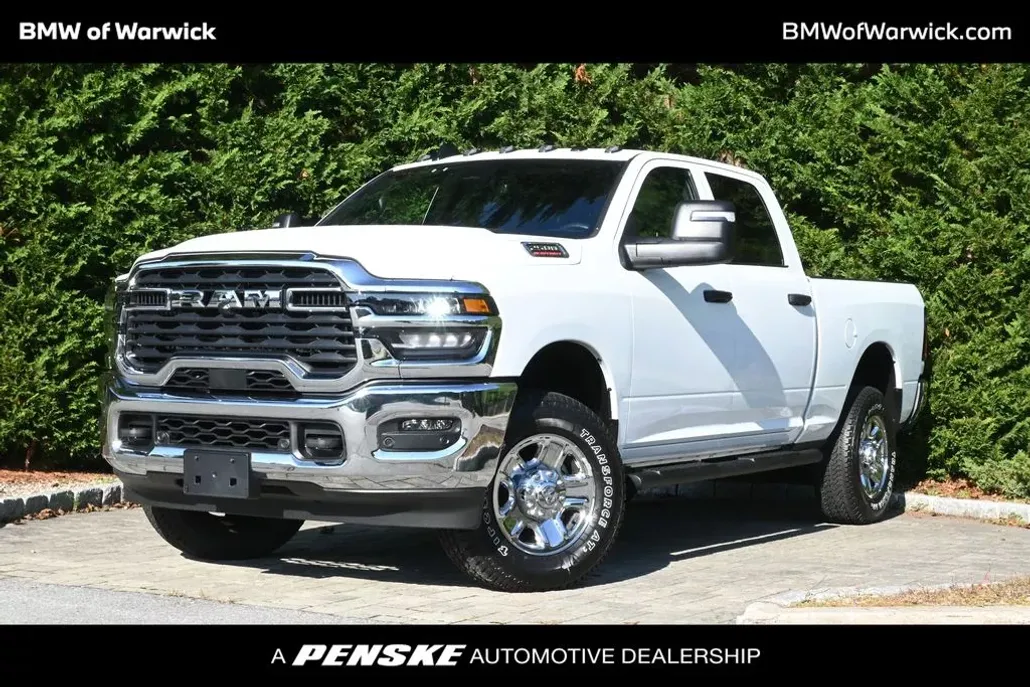 2025 Ram 2500 Tradesman photo 1