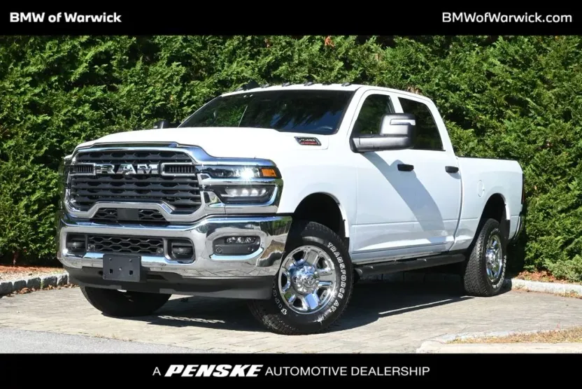 2025 Ram 2500 Tradesman photo 1