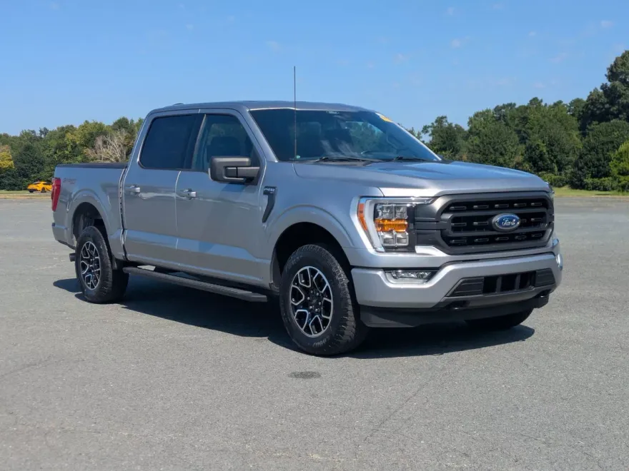 2022 Ford F-150 XLT photo 1