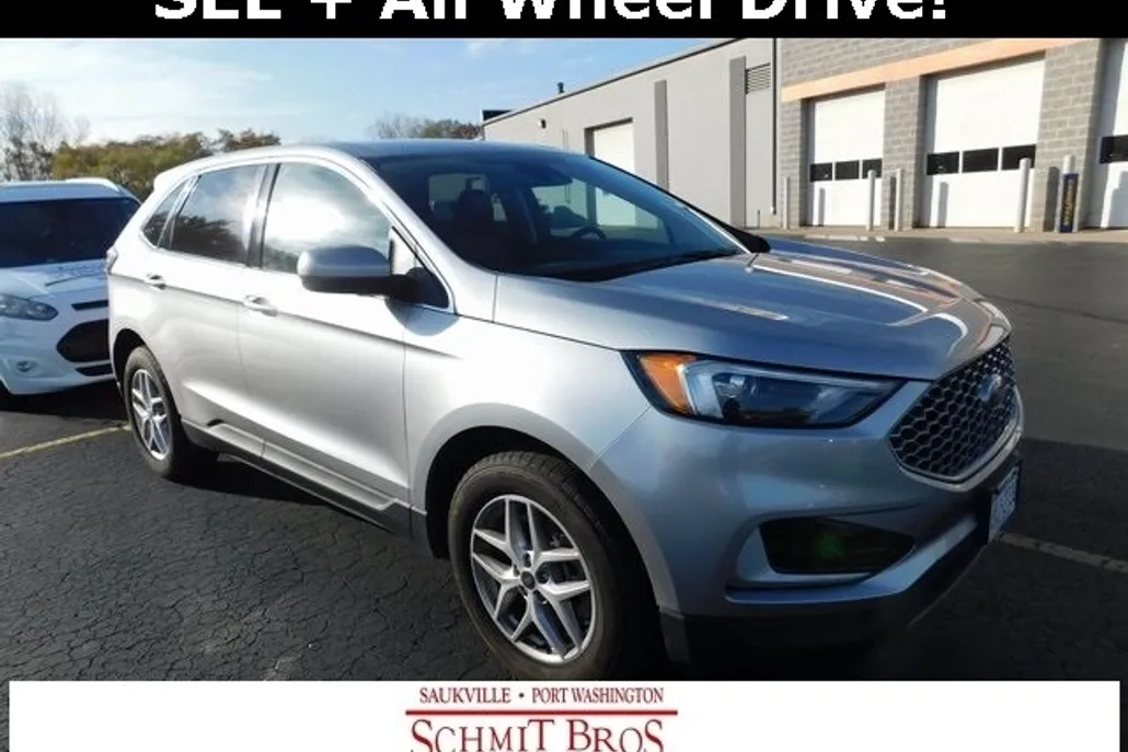 2023 Ford Edge SEL photo 1