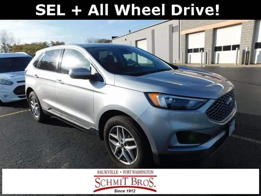 2023 Ford Edge SEL photo 1