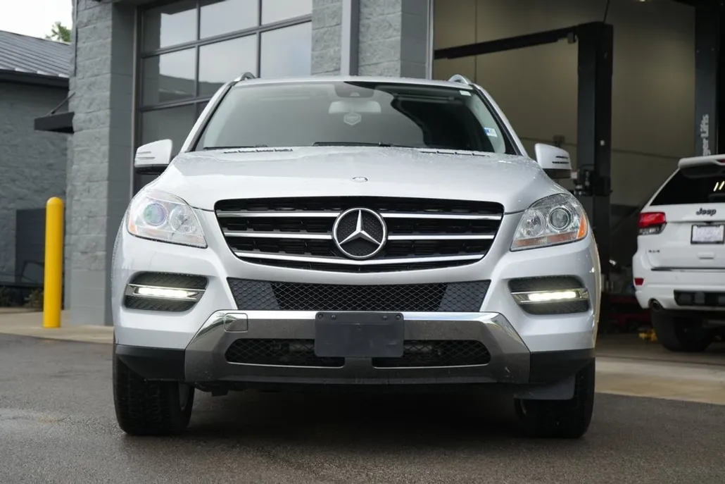 2015 Mercedes Benz ML 350 4MATIC photo 1