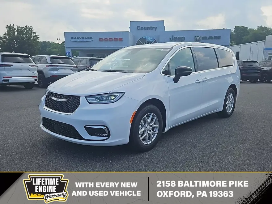 2025 Chrysler Pacifica photo 1