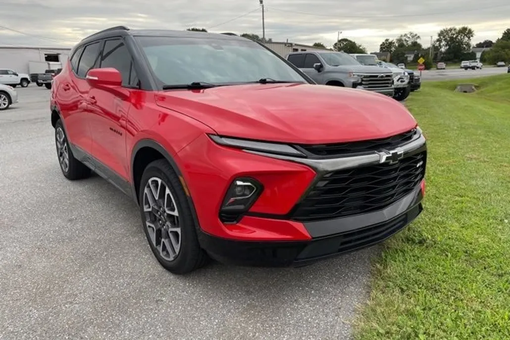 2023 Chevrolet Blazer RS photo 1