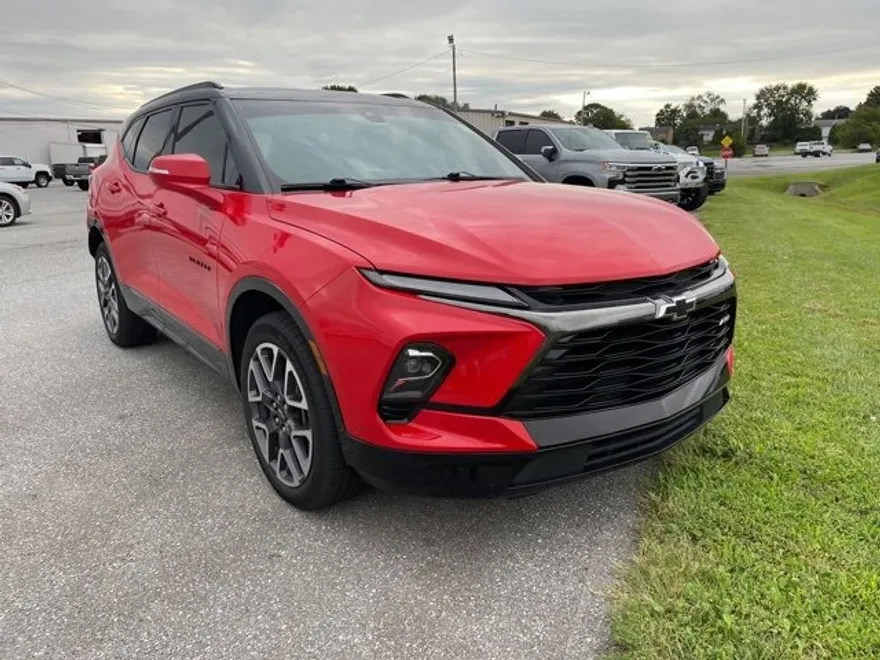 2023 Chevrolet Blazer RS photo 1