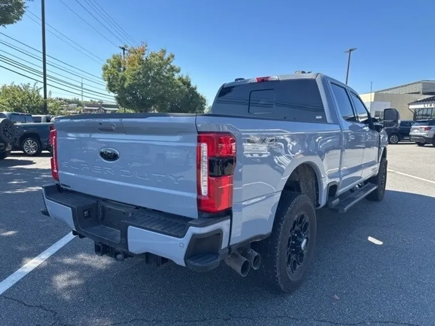 2024 Ford F-250 photo 1