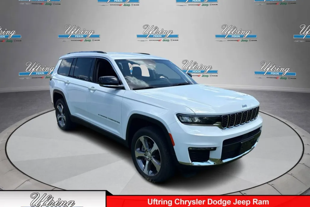 2023 Jeep Grand Cherokee Limited photo 1