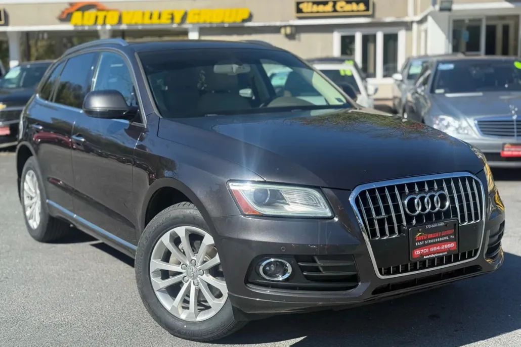 2016 Audi Q5 2.0T Premium Plus photo 1