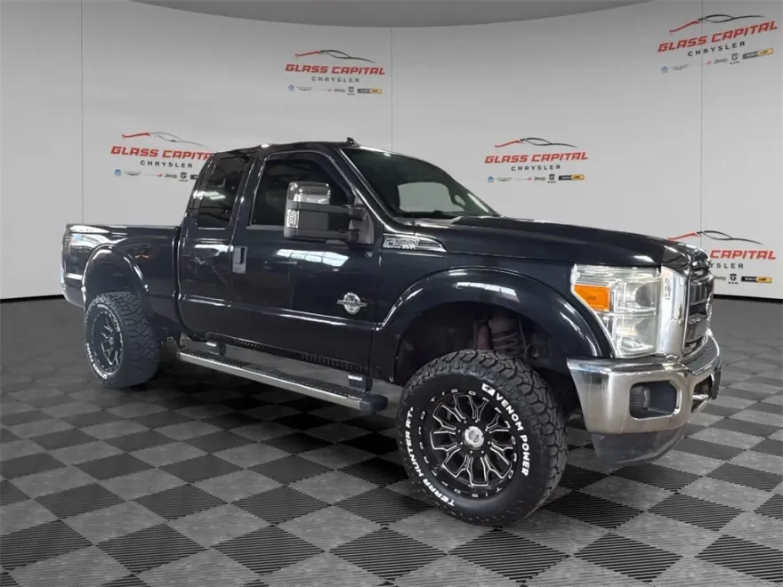 2011 Ford F-250 photo 1