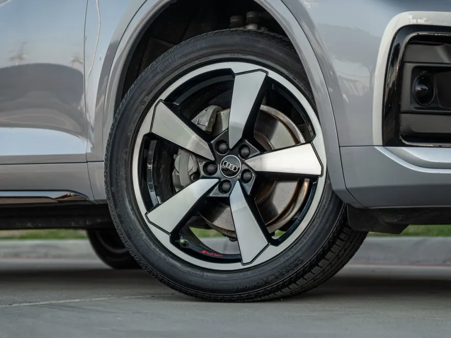2022 Audi Q5 Sportback S line Premium Plus photo 1