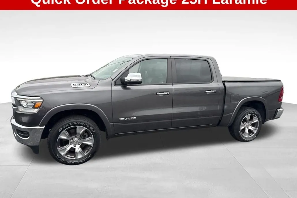 2022 Ram 1500 Laramie photo 1