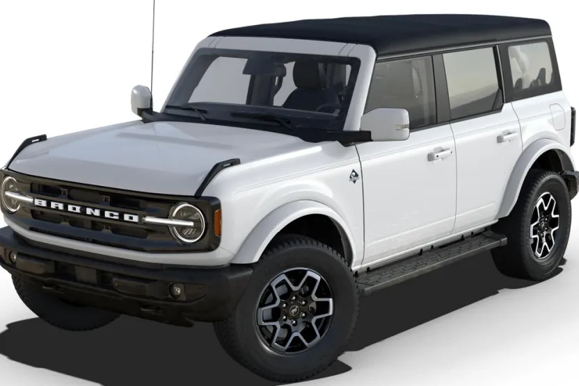 2025 Ford Bronco Outer Banks photo 1