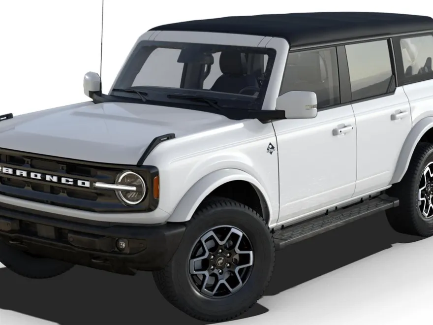 2025 Ford Bronco Outer Banks photo 1
