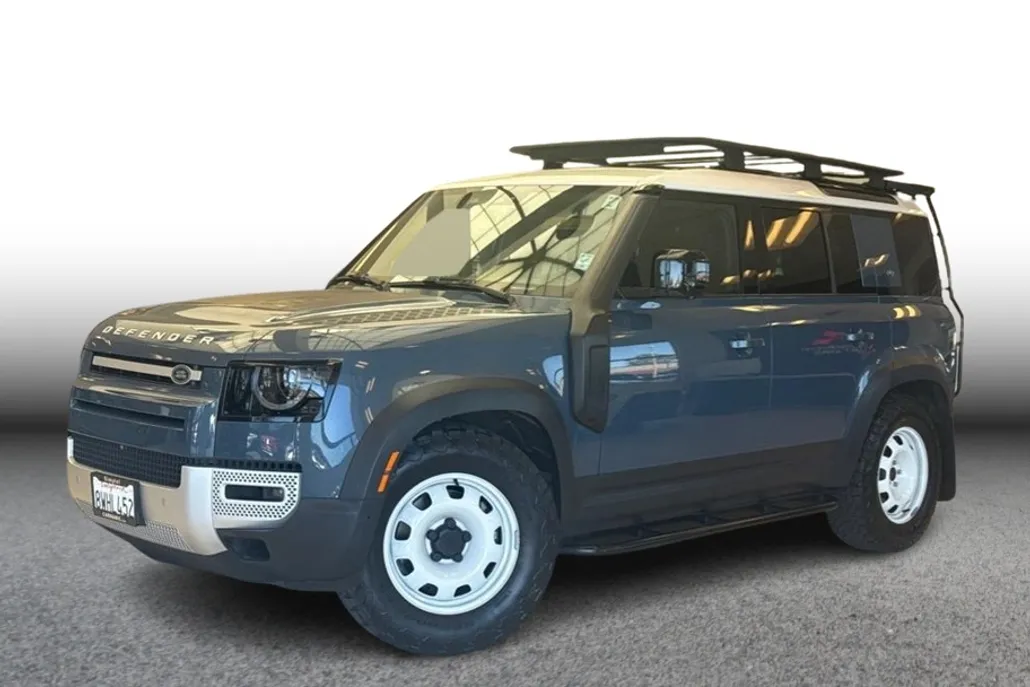 2021 Land Rover Defender 110 S photo 1