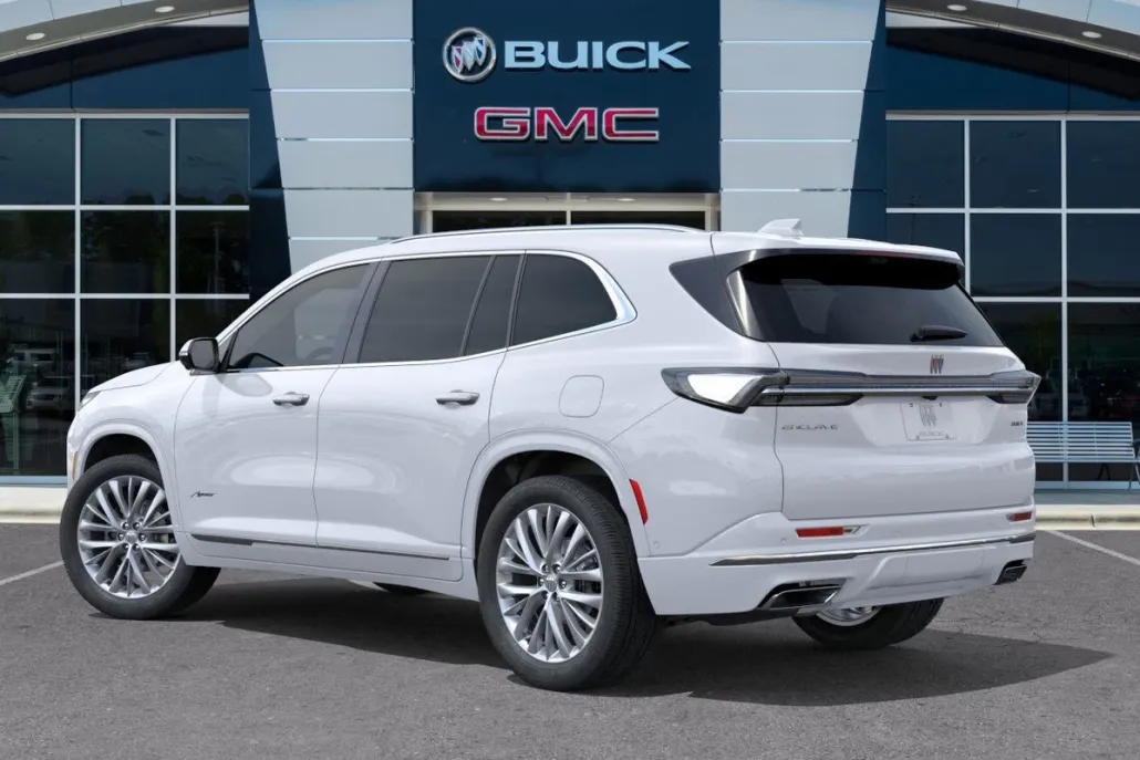 2026 Buick Enclave Avenir photo 1