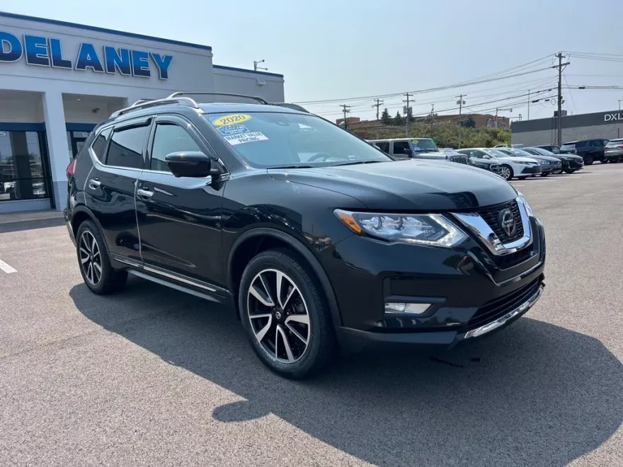 2020 Nissan Rogue SL photo 1