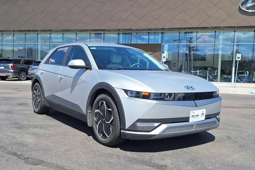 2023 Hyundai Ioniq 5 SEL photo 1