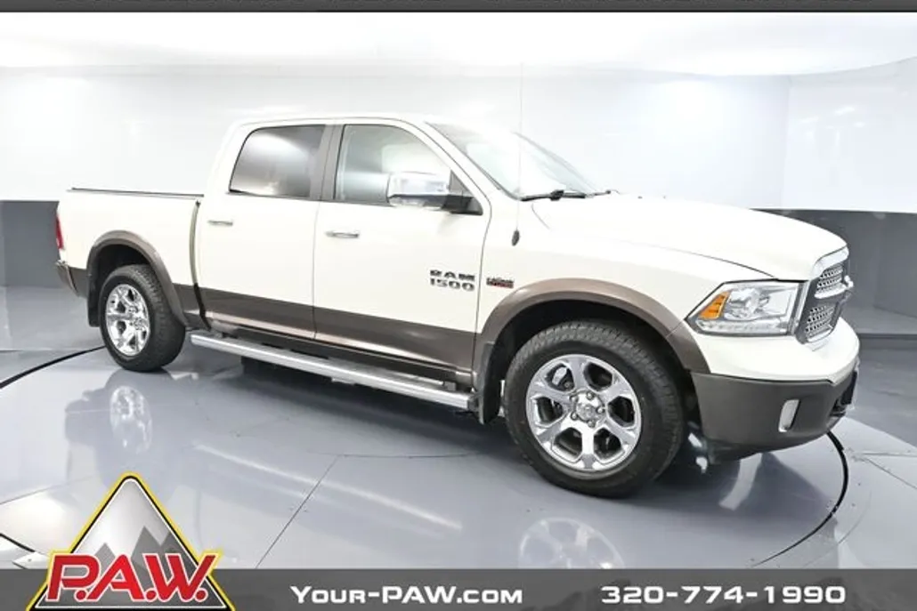 2017 Ram 1500 Laramie photo 1