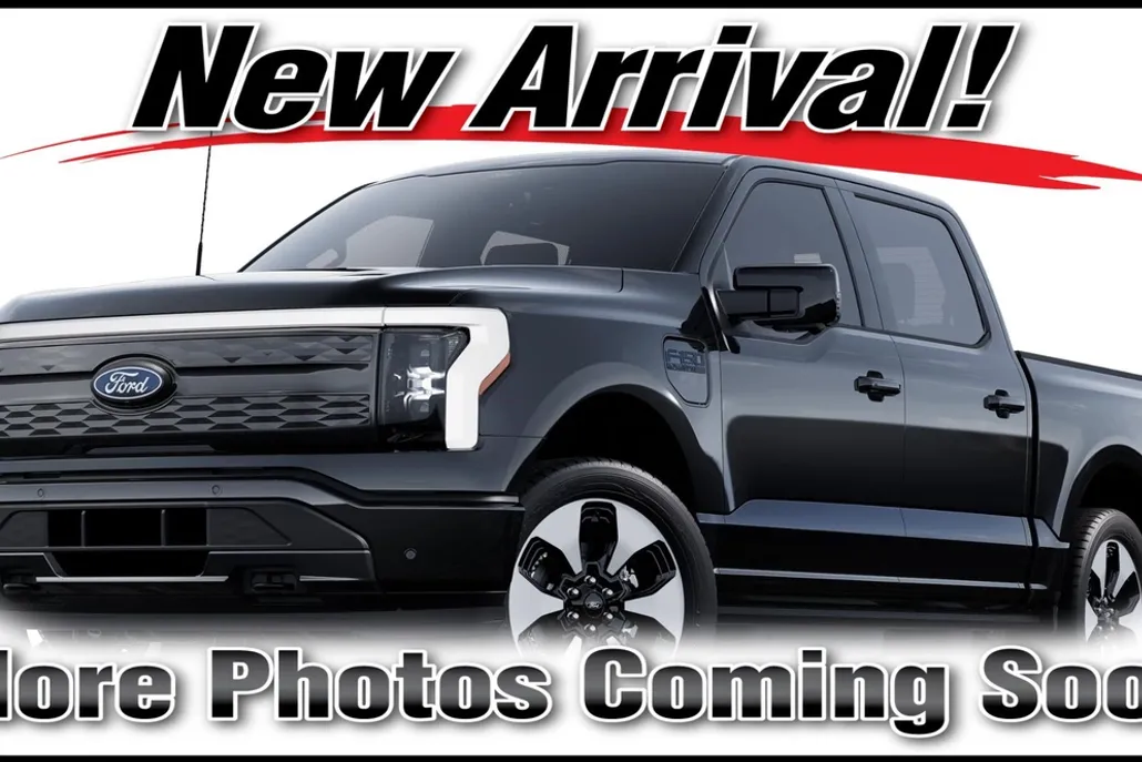 2025 Ford F-150 Lightning Platinum photo 1