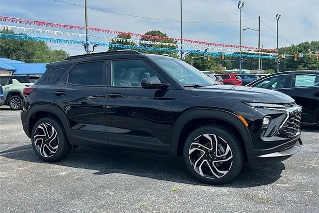 2026 Chevrolet Trailblazer RS photo 1