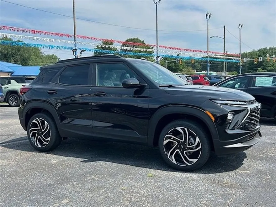 2026 Chevrolet Trailblazer RS photo 1