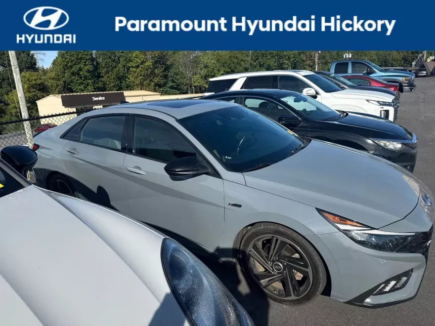 2021 Hyundai Elantra N Line photo 1