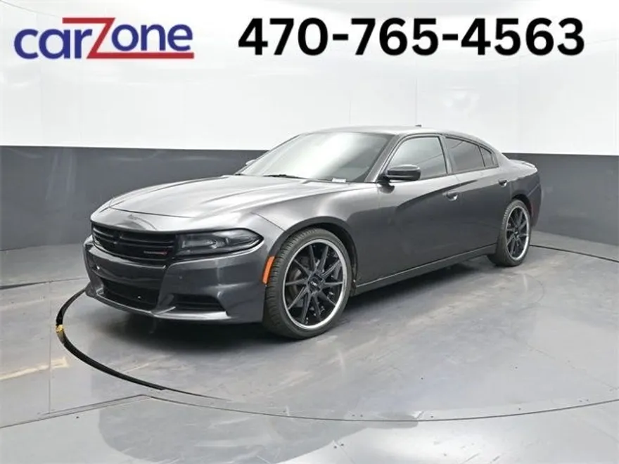 2017 Dodge Charger R/T photo 1